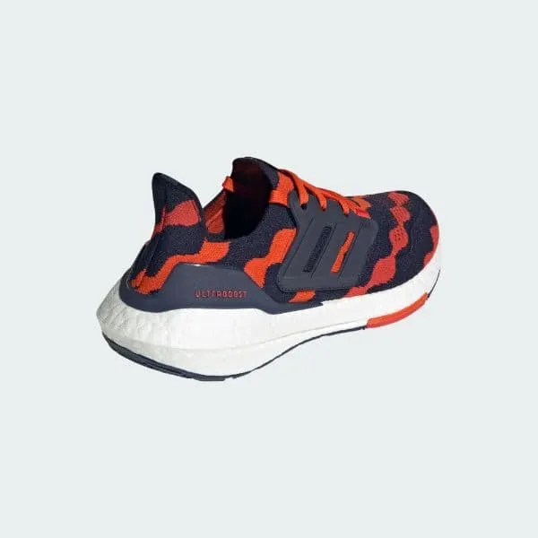     22  Adidas ULTRABOOST 22 W X MARIMEKKO FTW GZ4794