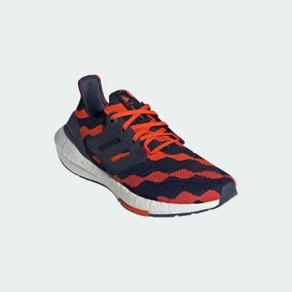     22  Adidas ULTRABOOST 22 W X MARIMEKKO FTW GZ4794