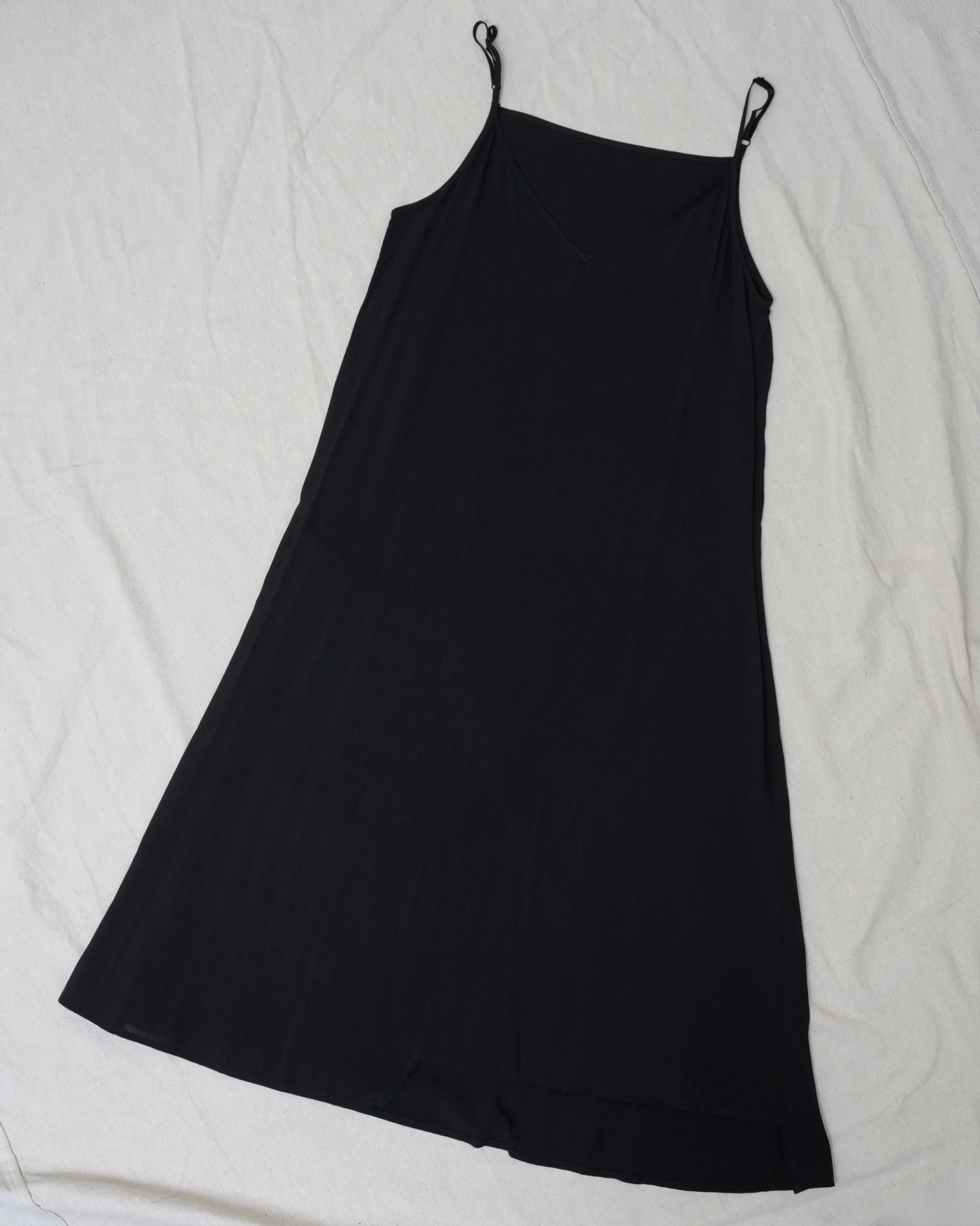 CLOSED CAPTION Black Slip SAMPLE Dress (S/M)