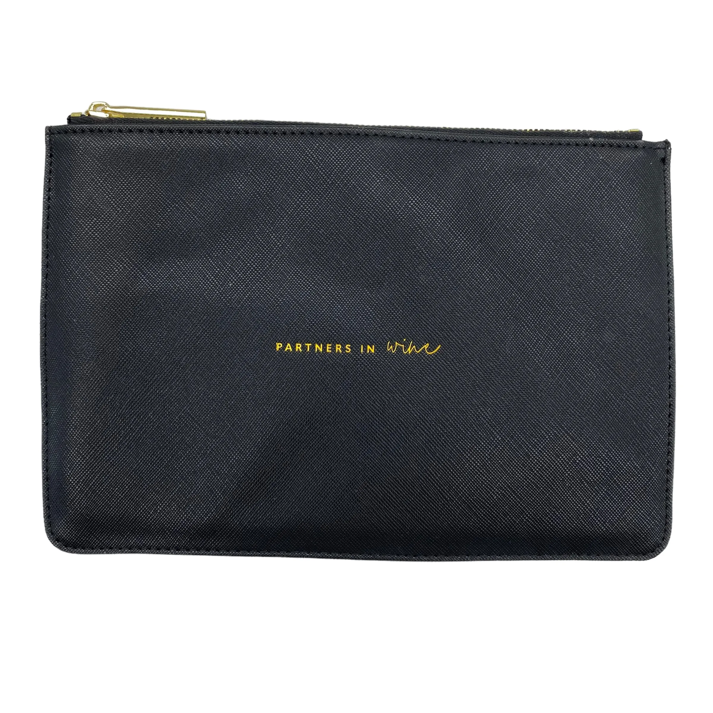 Clutch By Clothes Mentor  Size: Medium