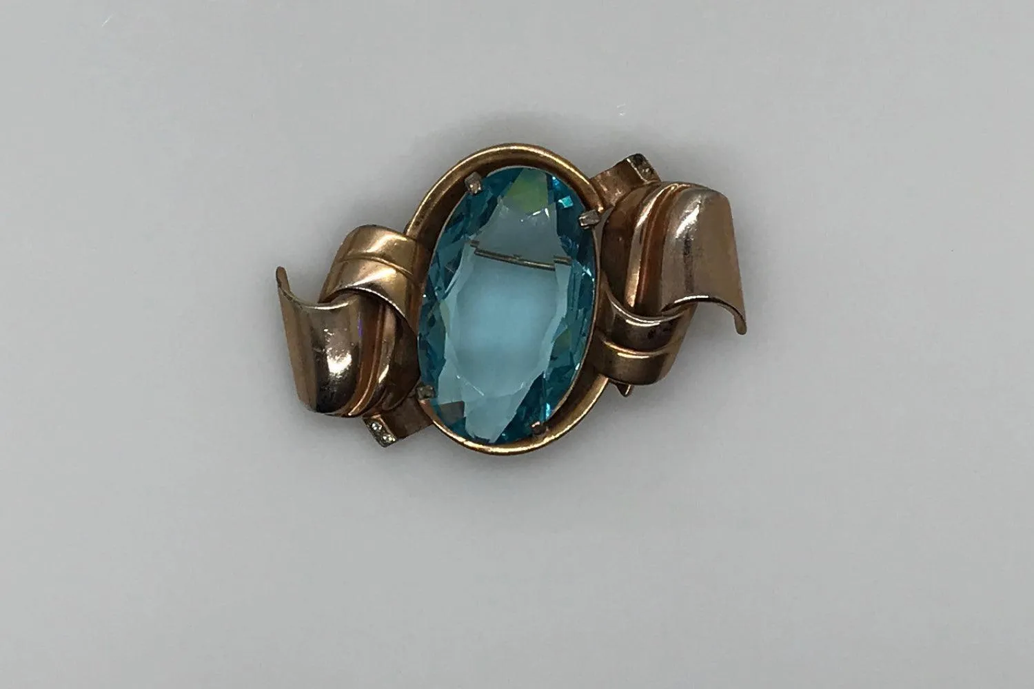 Gorgeous Vintage Brooch with Huge Oval Clear Aqua Stone