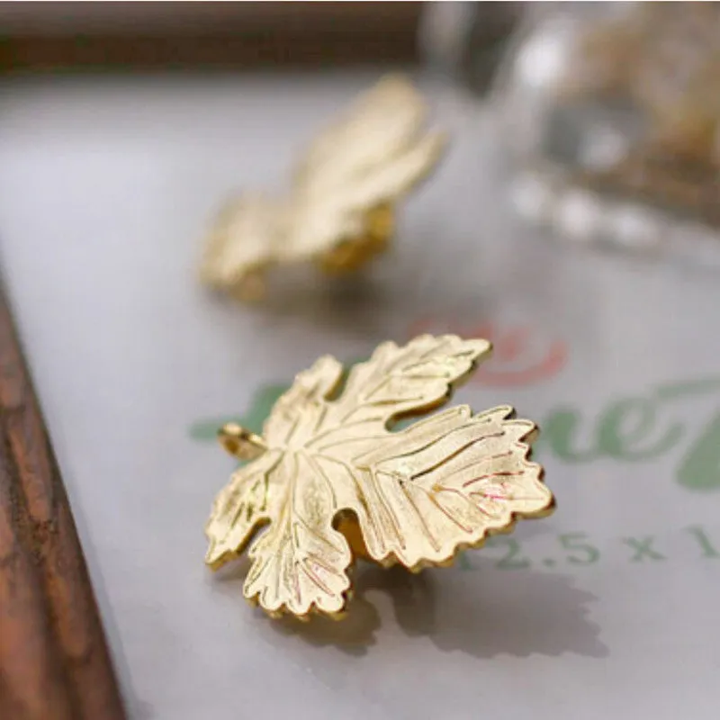 Leaf Brooch Pins Gift For Women Man Lovers' Jewelry Gold Sliver Color S  SM6