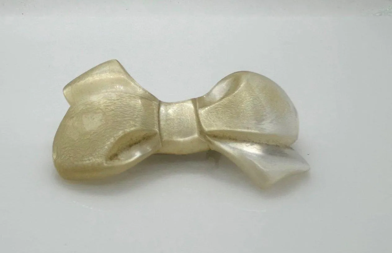 Luminous Vintage Mother of Pearl Bow Brooch