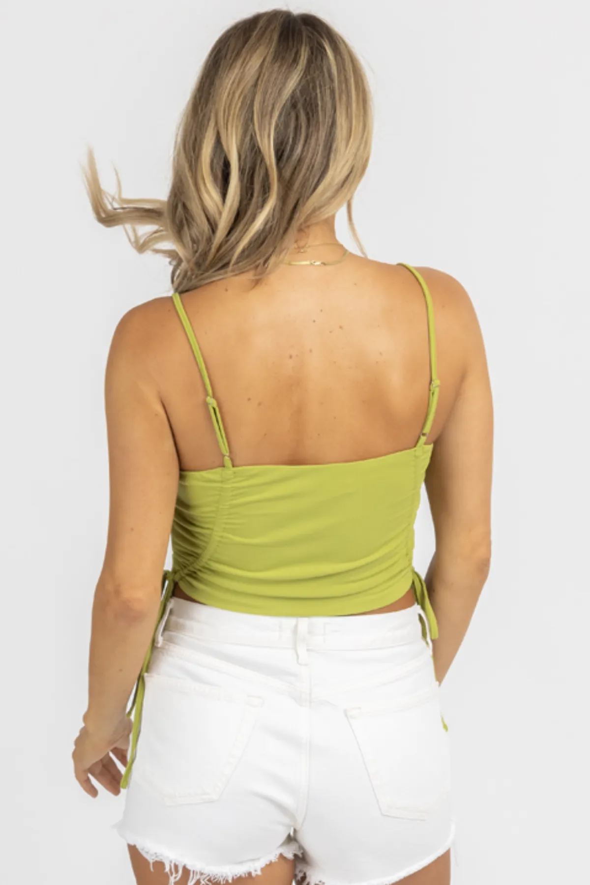 MATCHA RUCHED TIE CROP TANK