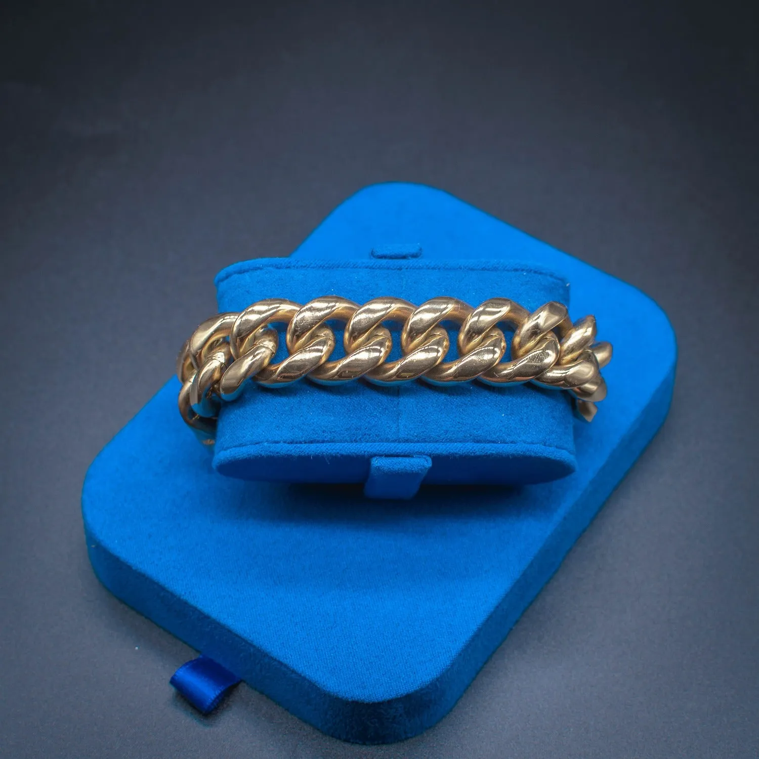 Miami Cuban Link Bracelet (18mm) in Yellow Gold