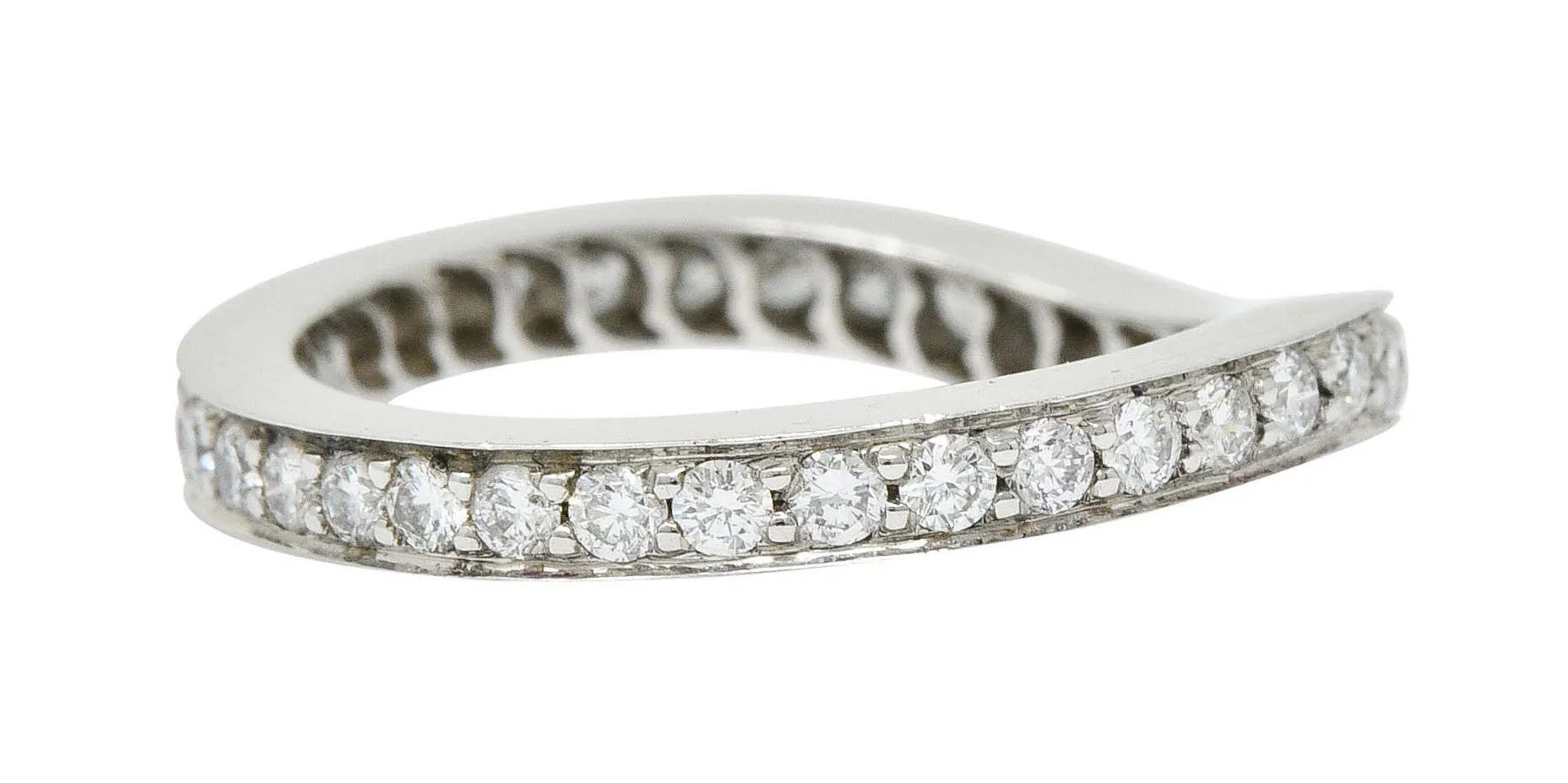 Modern 1.00 CTW Diamond Platinum Chevron Eternity Band Ring