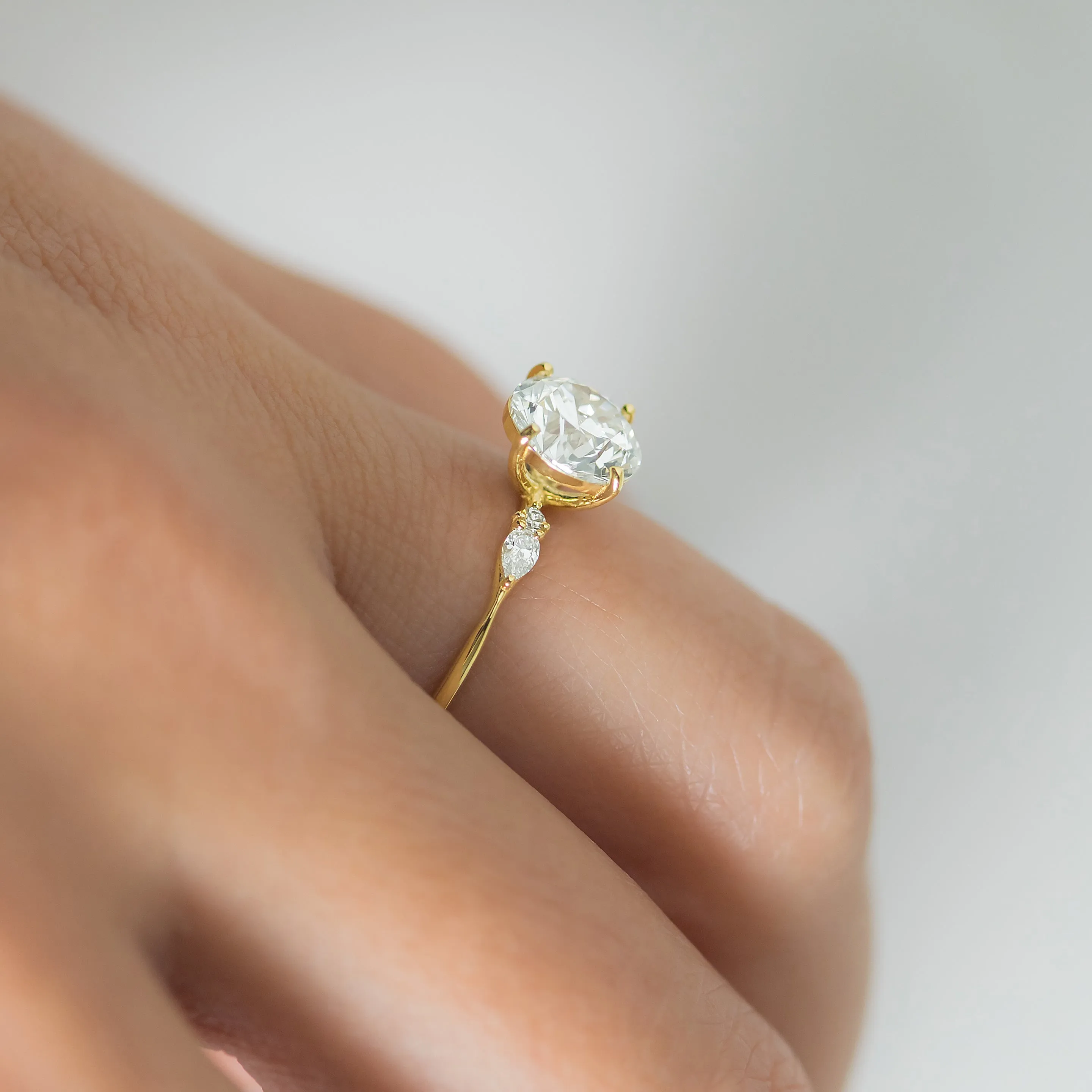 Reprise Ring, 1.7ct. Round Cut