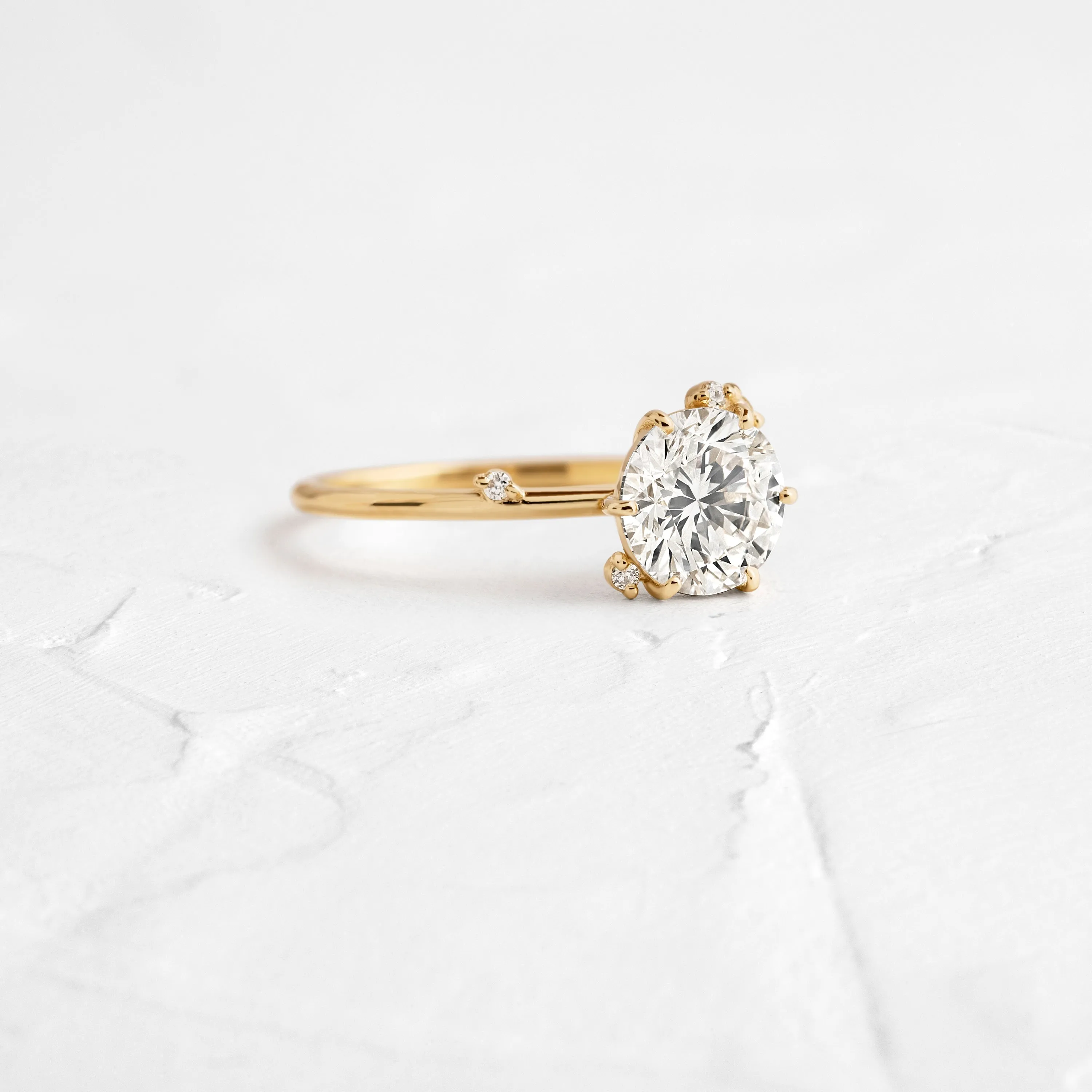 To A Flame Ring, 1ct. Round Cut