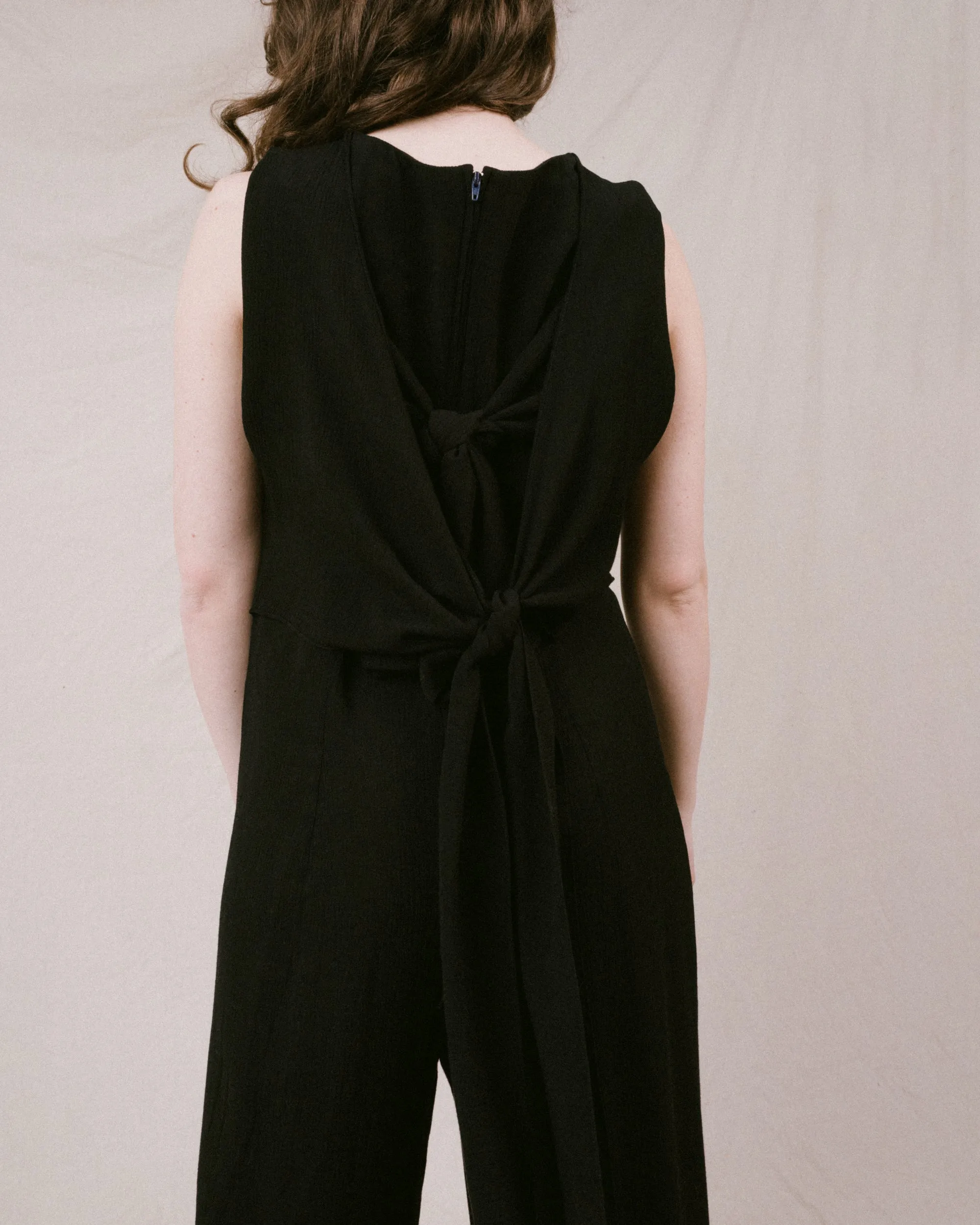 Vintage Black Crinkle Jumpsuit (S/M)